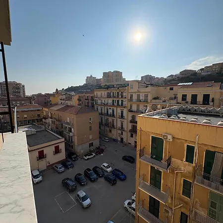 Vista Porto San Calogero דירה